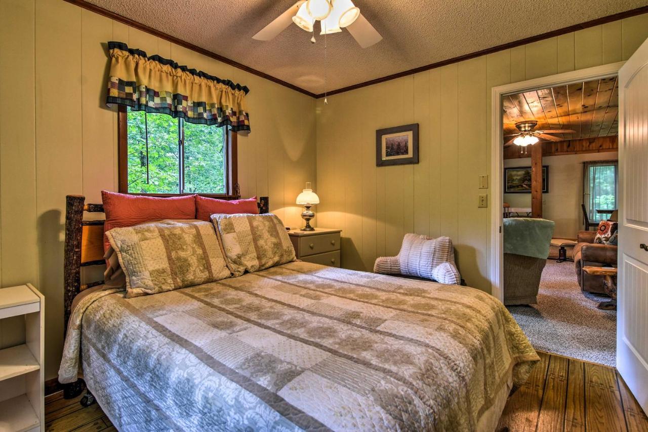 Robbinsville Cabin With Deck 3 Mi To Fontana Lake! Eksteriør billede